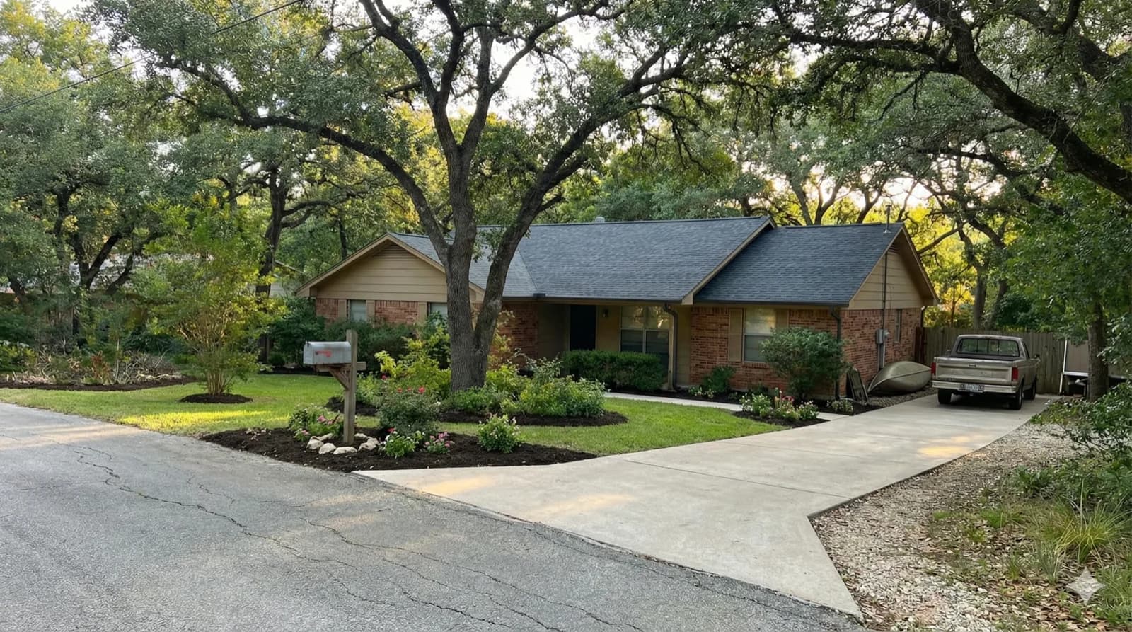 Austin Lake Hills roofing services