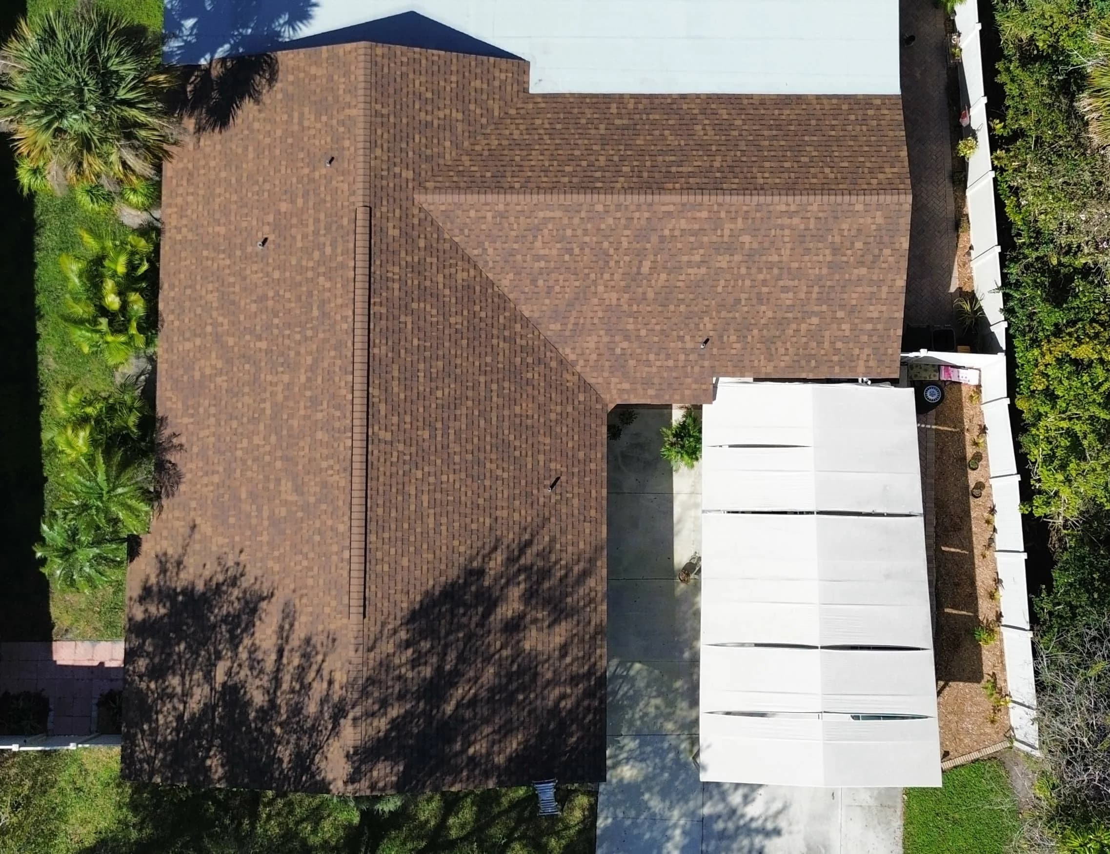 Finished shingle roof on a residence